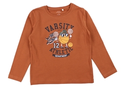 Name It baked clay/varsity top